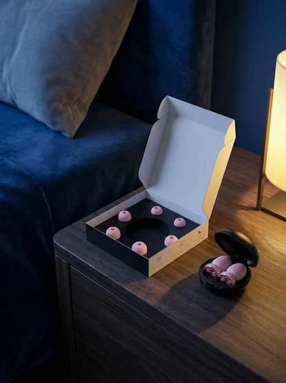 Airbag noise-canceling earbuds